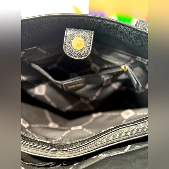 Women’s Anne Klein - Solid Black Faux Leather Tote Handbag - Excellent Condition - Picture 9 of 12